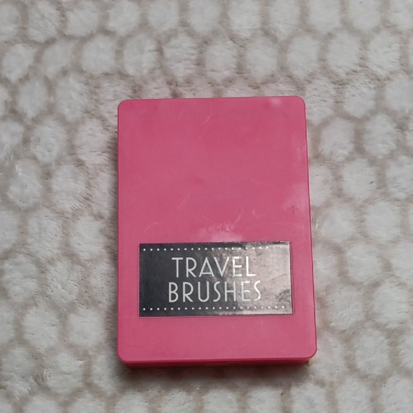 Other - Pink Travel Brushes Set with mirror